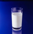 Молоко помогает женщинам остановить развитие тяжелого заболевания