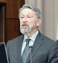 Профессор  В.И. Симаненков